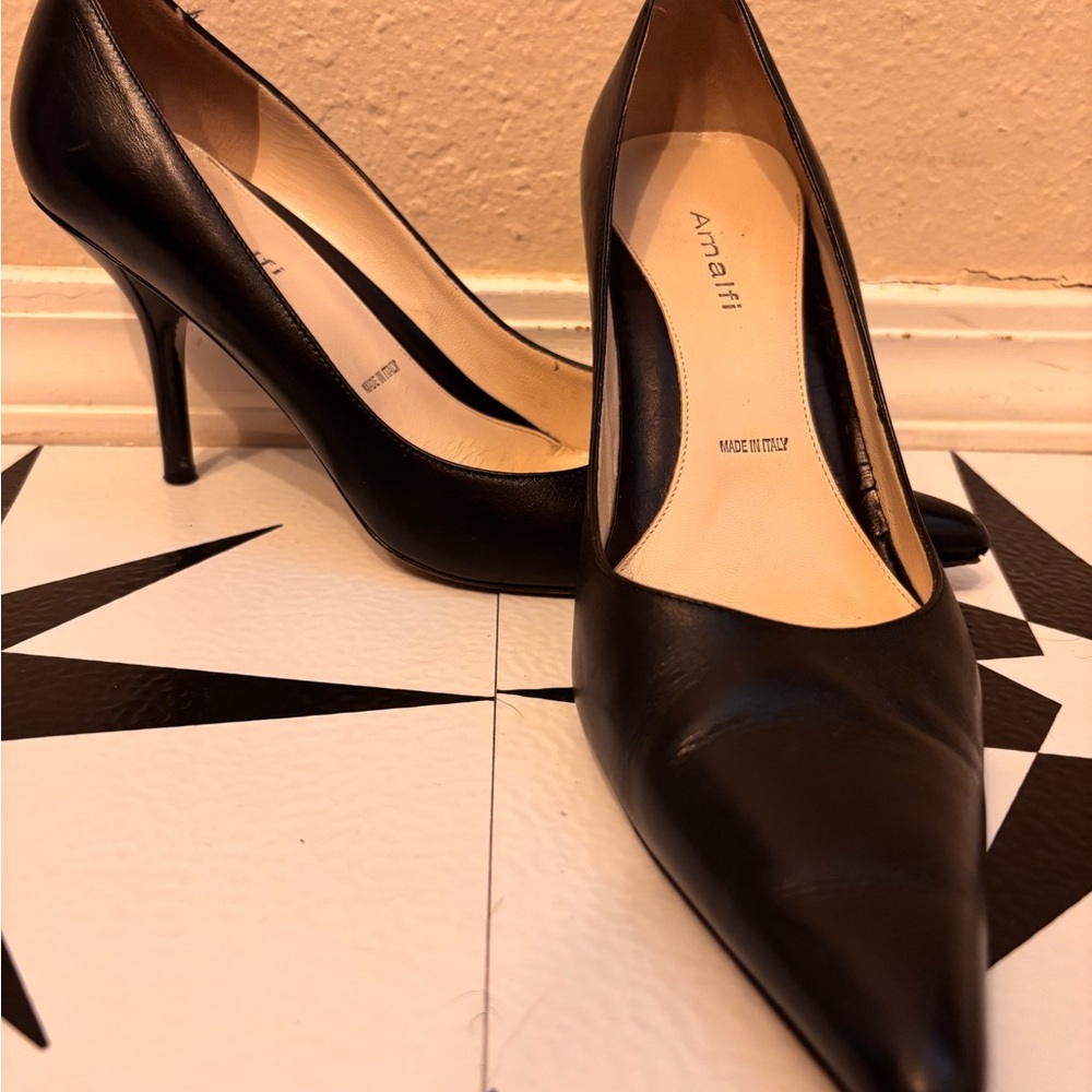 Amalfi Black Leather Pointed Toe Kitten Heels